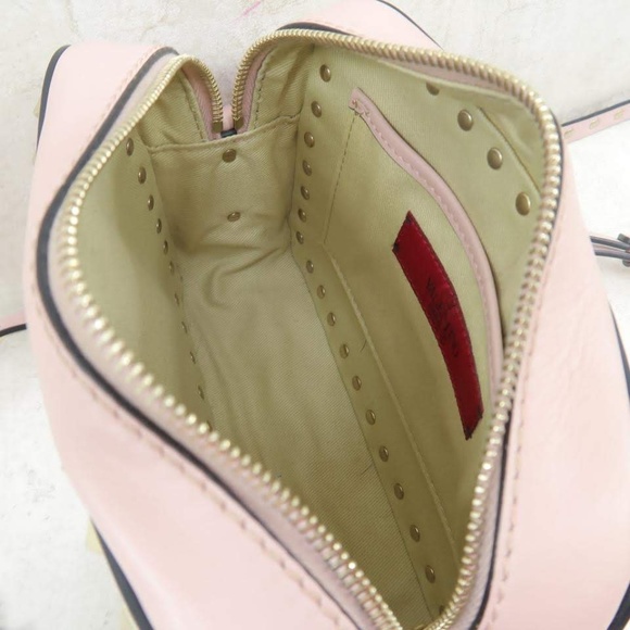 SOLD Valentino Blush Rockstud Camera Crossbody - Picture 4 of 8